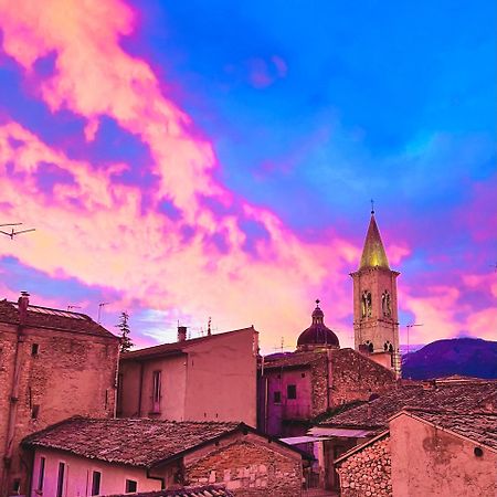 Regina D'Aragona Casa Vacanze Sulmona Exterior foto