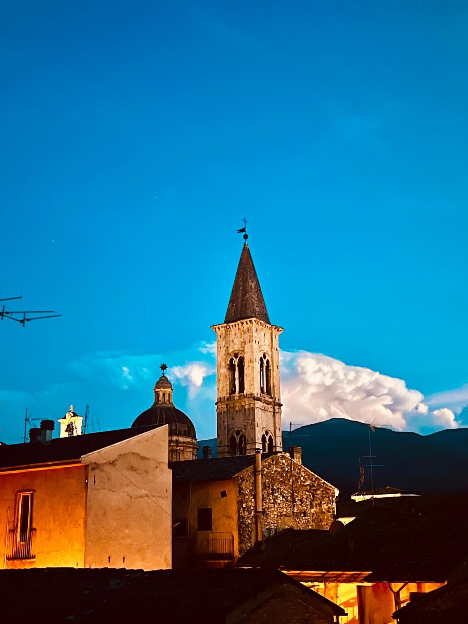 Regina D'Aragona Casa Vacanze Sulmona Exterior foto